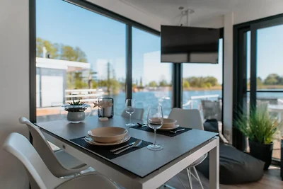 Hausboot auf der Havel