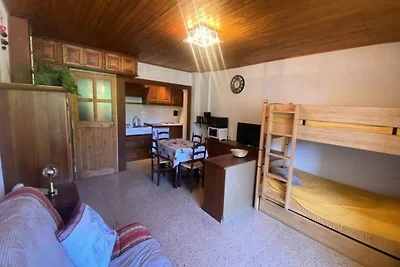 Studio für 4 Personen