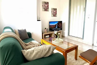 Paros Suite mit Balkon und Parkplatz