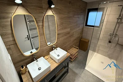 Chalet in Mont-Dore mit Bergblick