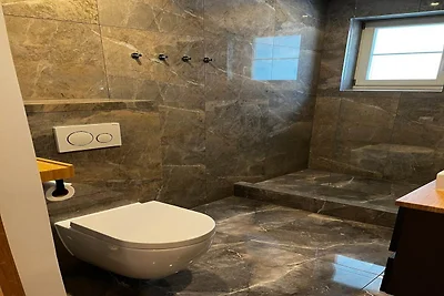 Modernes Apartment in Seefeld