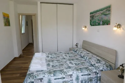 Casa Vacanze a Porto Valtravaglia per 8...