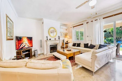 Villa bei Marbella mit beheiztem Pool