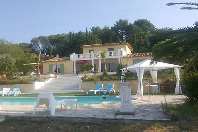 Casa vacanze a Lorgues con piscina