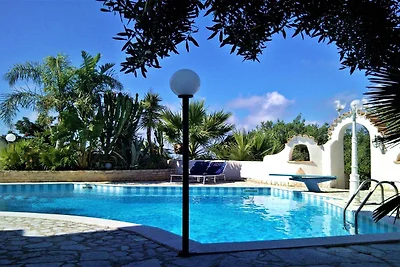Belvilla by OYO Villa Le Palme Nove