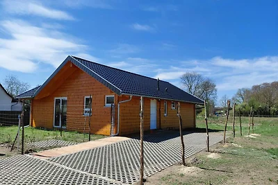 Casa vacanze a Selcow con un grande giardino