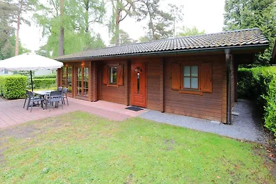 Spokojny, parterowy, drewniany domek