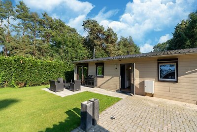 Accogliente casa vacanze a Meijel con sauna