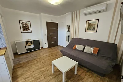 Apartments near the beach Orebic - One bedroo...