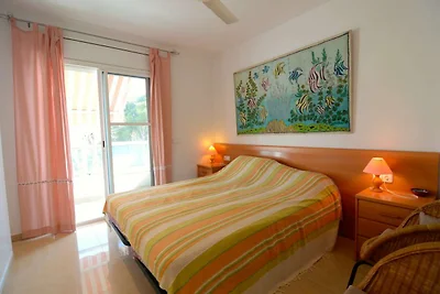 Wohnung mit Parkplatz und 2 Zimmern