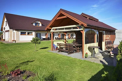 Modernes Ferienhaus in Darlow mit Garten