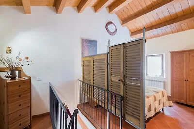 Casa vacanza con giardino che si affaccia sul...