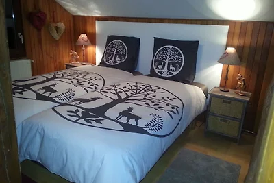Chalet in Hommert mit Garten