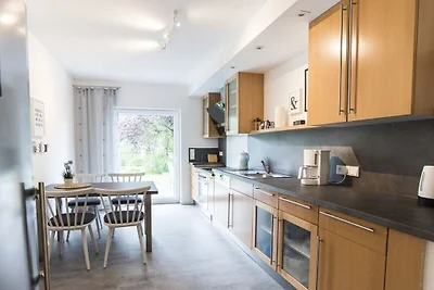 Ferienwohnung mit 2 Schlafzimmer