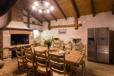 Villa met 4 slaapkamers en zwembad