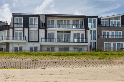 Luxe appartement met uitzicht op het water