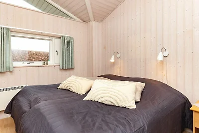 6 Personen Ferienhaus in Karrebæksminde-By...