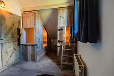 Ruhiger Bungalow in Ufernähe