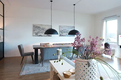 Appealing Apartment in Den Haag with Balcony