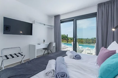 Wunderschöne Villa mit Pool und Wellness