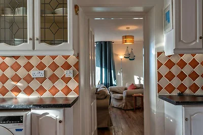 Sea-view cottage in Sennen, No Deposit
