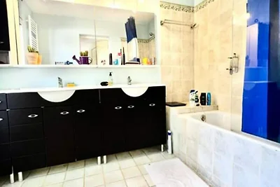 Haus in Antibes mit privatem Pool