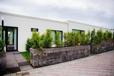 Bungalow in Santa Venerina mit Garten