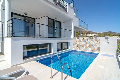 Ferienhaus mit 3 Schlafzimmern in Nerja