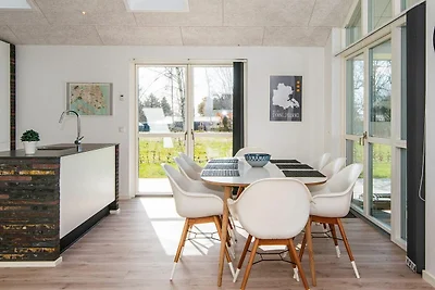 8 Personen Ferienhaus in Sydals