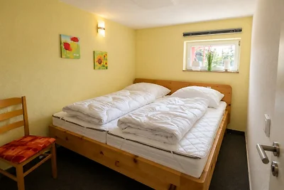 Ski- und Wanderurlaub im Wald Ferienhaus...