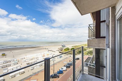 Schönes Appartement an der Strandpromenade