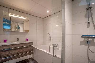 4-Personen-Apartment mit Inselblick