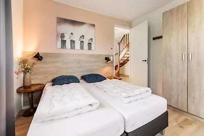 Moderne Villa in der Nähe des Strandes von...