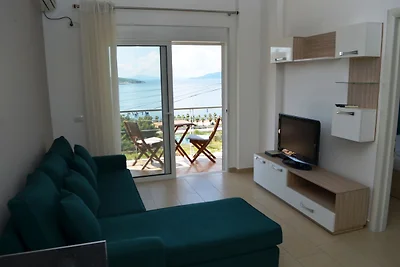 Helle Ferienwohnung mit Balkon