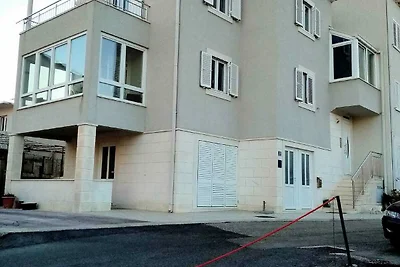 Apartments Pojko - Standard One-Bedroom Apart...
