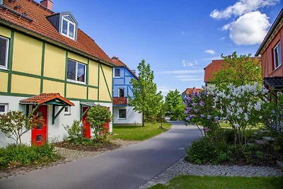 Wohnung in Göhren Lebbin mit Garten