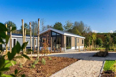Lakeside Woodland Chalet für 4 Personen