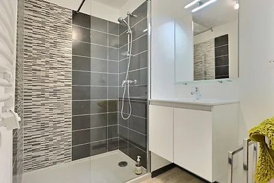 Geräumige Maisonettewohnung in Strandnähe