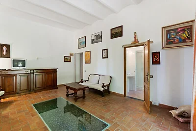 Hübsches Ferienhaus in Pisa mit Terrasse