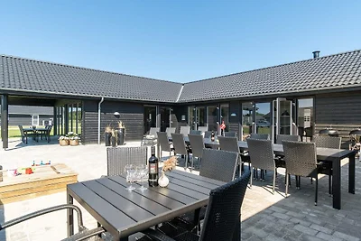 26 persoons vakantie huis in Nørre Nebel