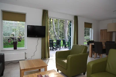 Komfortables Ferienhaus mit Geschirrsp.