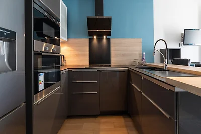 Villa mit Swimmingpool, Sauna, Fitness,...