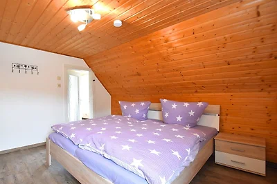 Vakantiehuis in Deifeld met balkon