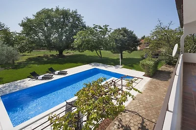 Ferienwohnung in Poreč mit Schwimmbecken