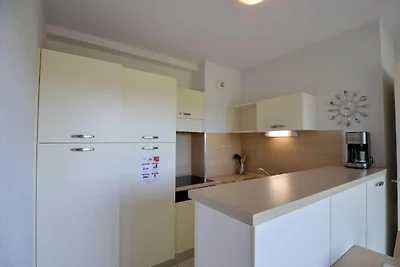 Appartement in Azille bij Lac de Jouarres