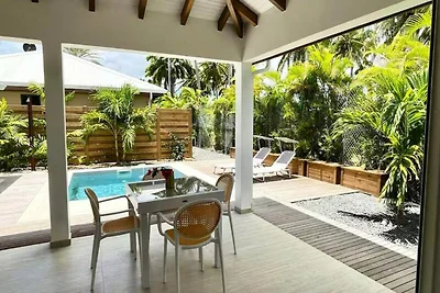 Häuser und Villen für 4 Personen