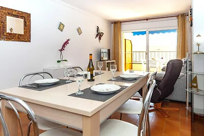 Comfortabel en ruim appartement in Roses.