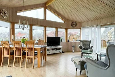 6 Personen Ferienhaus in STORAHÖGA-By Traum
