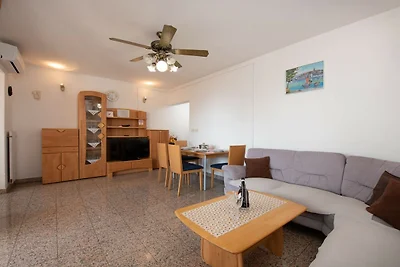 Cozy Icici Apartment with Sea view - Two Bedr...