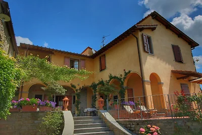 Moderna casa vacanze a Loro Ciuffenna con...
